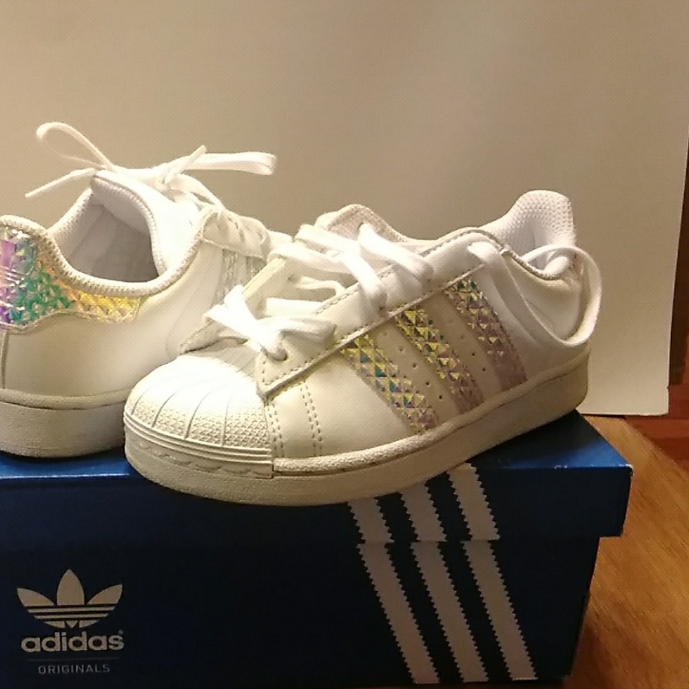 Adidas Tennis Shoes